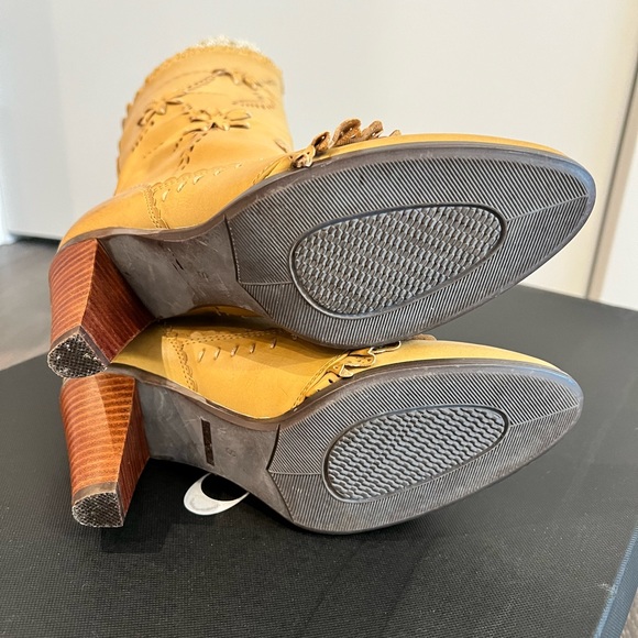 Jelly Beans Boots - Picture 6 of 8